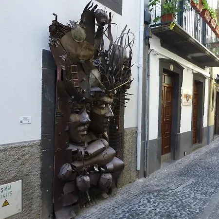 Shearwaternest Al * Funchal (Madeira)